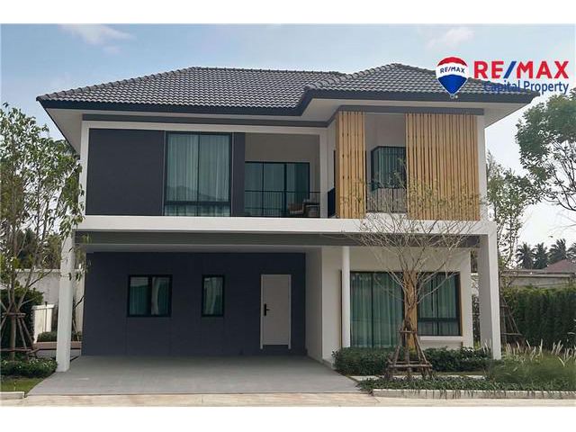 ขาย - บ้านเดี่ยว 2 ชั้น หมู่บ้านทรอปิคอล วิลเลจ 3