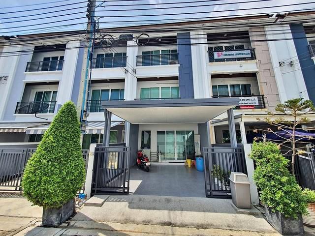 ให้เช่าทาวน์โฮม 3 ชั้น โครงการ บ้านกลางเมือง S-Sense ศรีนครินทร์ 46/1