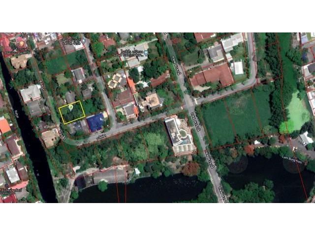 Land for sale ขายที่ดิน ย่านเสรีไท ราคา 95,000 บาท คันนายาว หมู่บ้านนวธานีซอย1 147 ตารางวา เหมาะสร้างบ้าน