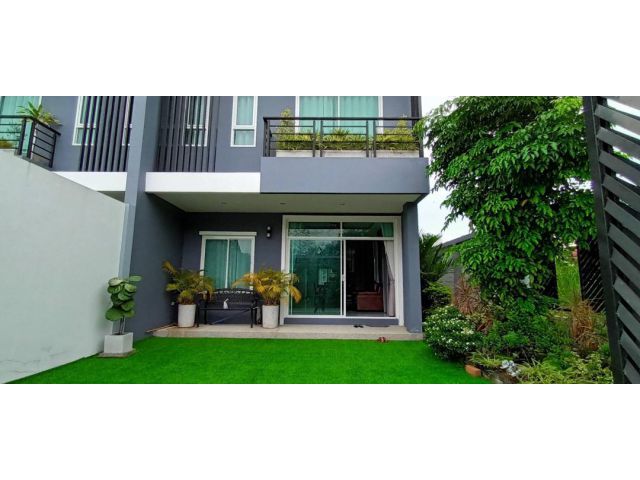 BH2037 ให้เช่าหรือขาย บ้านแฝด พร้อมเฟอร์