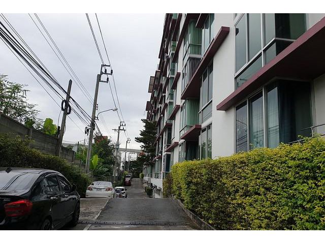 ขายคอนโด ชั้น 6 อาคาร D โครงการดิ ไอริส ถนนศรีนครินทร์