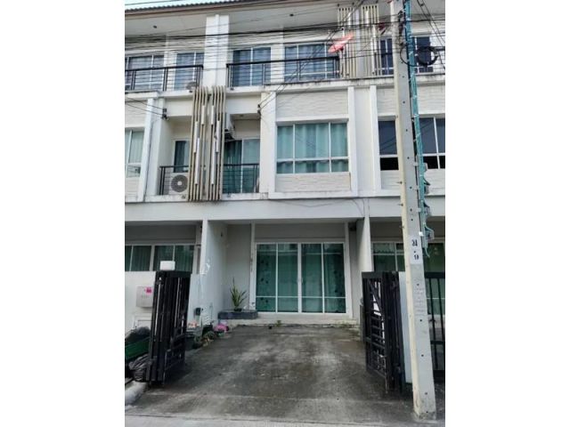 ขายทาวน์โฮม 3 ชั้น โครงการเดอะแพลนท์ ซิตี้ ย่านนวมินทร์