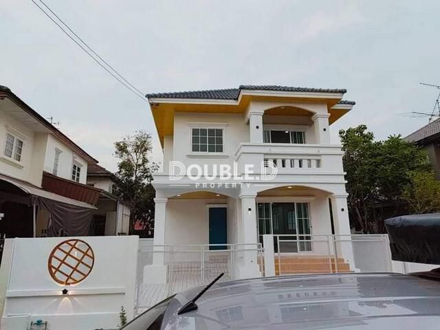 บ้านเดี่ยว 2 ชั้น ​ซอยสุวินทวงศ์ 11​ ขาย 4.2 ล้านบาท