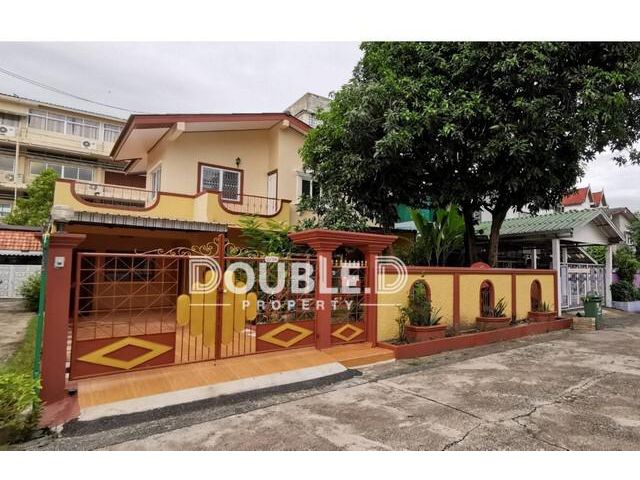 บ้านเดี่ยว 2 ชั้น 3 ห้องนอน ซอยนวมินทร์ 65 ขาย 7.5 ล้านบาท