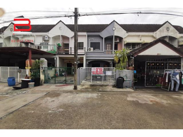 ขาย/เช่า ทาวน์เฮาส์ หมู่บ้าน ร่มเย็น เนื้อที่ 22 ตรว ซอยพระยาสุเรนทร์ 24 ถนนพระยาสุเรนทร์ เเขวงบางชัน เขตคลองสามวา กรุงเทพมหานคร