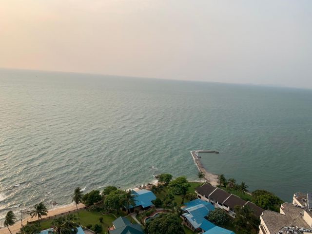 For rent the palm wongamat beach