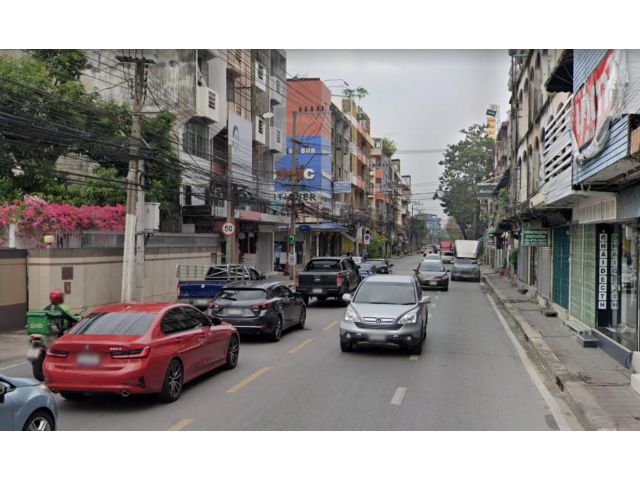 ขายที่ดินถนนพหลโยธิน ใกล้BTSเสนานิคม สร้างอาคาร 8 ชั้นได้ เนื้อที่ 2-0-0 ไร่