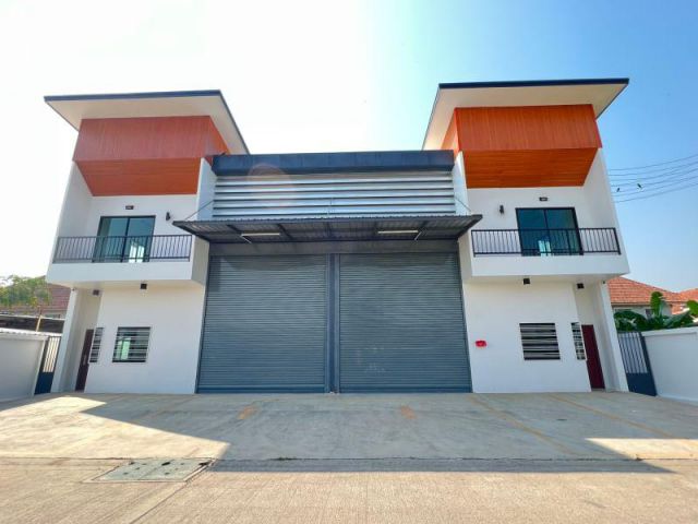 ให้เช่า โกดัง คลังสินค้า ย่าน คลอง4 ขนาด 250 ตรม พร้อมออฟฟิศ สร้างใหม่