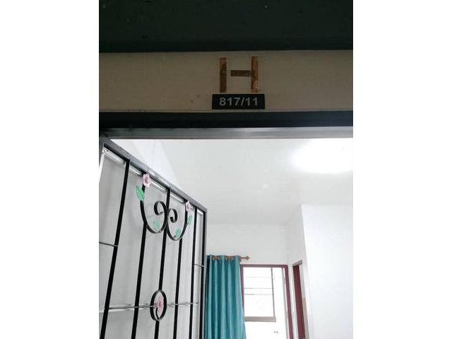 ห้องเอื้อ 14 ชั้น 2 ตึก17 ถ.แพรกษา สมุทรปราการ