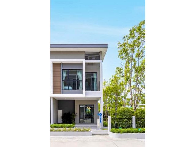 ให้เช่าทาวน์โฮม 3ชั้้น บ้านลุมพินี ทาวน์วิลล์ ลาดกระะบัง-สุวรรณภู