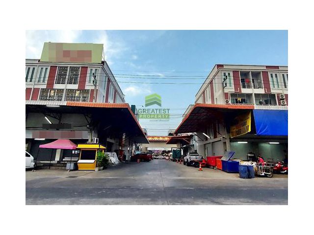 ขายด่วน อาคารพาณิชย์ 3 ชั้นครึ่ง ตลาดไอยรา พหลโยธิน เนื้อที่ 17 ตร.ว ทำเลดีมาก คลองหลวง ปทุมธานี