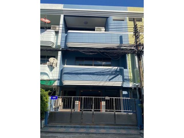 Town home for rent ให้เช่าทาวน์โฮม4ชั้นย่าน สะพานควาย อินทามระอารีย์ ซอยอินทามระ8