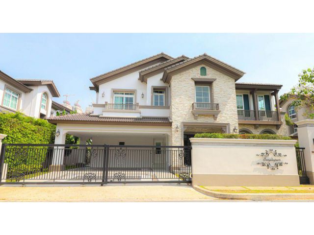 ขายบ้านเดี่ยว นันทวัน บางนา กม.7 Nantawan Bangna km.7 110 square wah 333 square mater 4 bedrooms 5 bathrooms   Nantawan