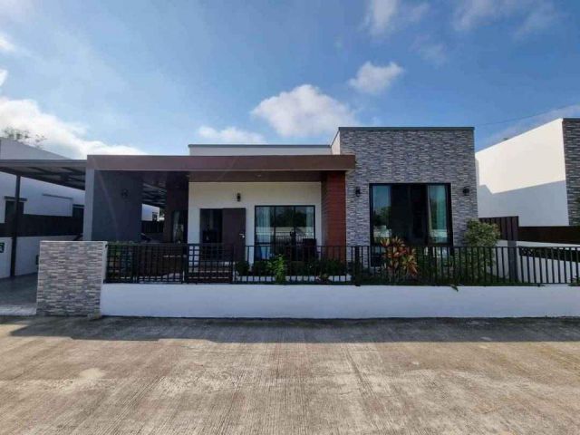 #ขายบ้านสันกำแพง เส้นสันกำแพงสายใหม่ เนื้อที่ 60 ตร.ว. บ้านนอกโครงการ