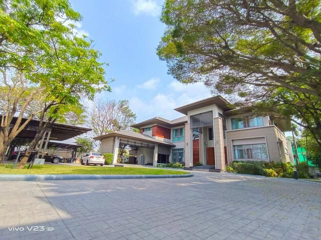 ขายบ้านใกล้สวนหลวงร.9 ถ.เฉลิมพระเกียรติ ร.9 สระส่วนตัว 780 ตรม.49