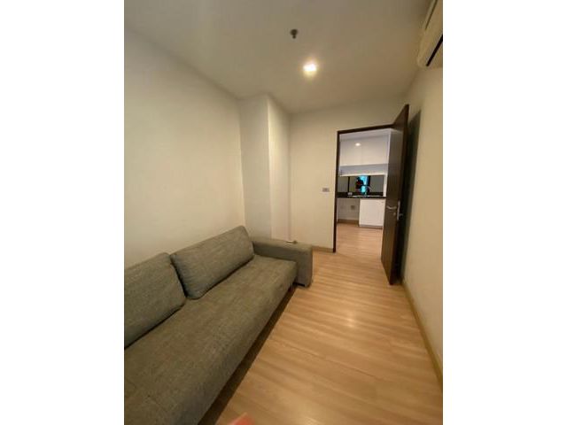 ขายห้องคอนโด สกายวอล์ค คอนโดมิเนียม