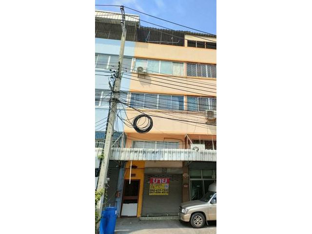 ขายอาคารณิชย์ 19ตร.วา  3 ชั้นบวกดาดฟ้า ราชพฤกษ์ทำเลดี