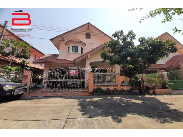 บ้านเดี่ยว หมู่บ้าน เอซีเฮ้าส์ 4 เนื้อที่ 50 ตรว.ถนนลำลูกกา อ.ลำลูกกา จ.ปทุมธานี