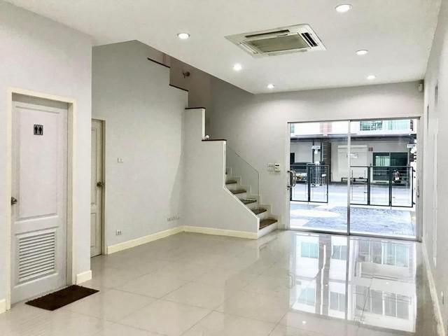 ให้เช่าทาวน์โฮม 3 ชั้น โครงการกานต์ศิริ นวลจันทร์ 48