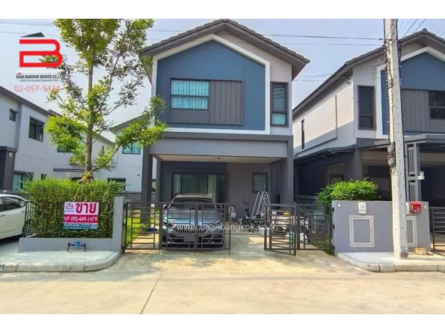 บ้านแฝด หมู่บ้าน อณาสิริ กรุงเทพฯ-ปทุมธานี เนื้อที่ 40.5 ตรว. ถนนกรุงเทพฯ-ปทุมธานี อ.เมือง จ.ปทุมธานี