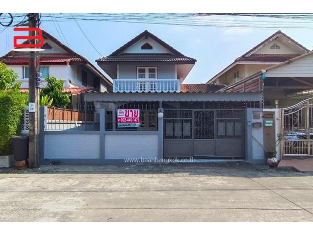 บ้านแฝด หมู่บ้าน ดอนเมืองวิลล่า 2 เนื้อที่ 39.4 ตรว. ถนนพหลโยธิน เขตสายไหม