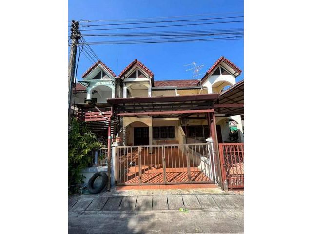 ปล่อยเช่าเทาน์โฮม โซนแม่ริม หมู่บ้าน อัมรินทร์ แม่ริม