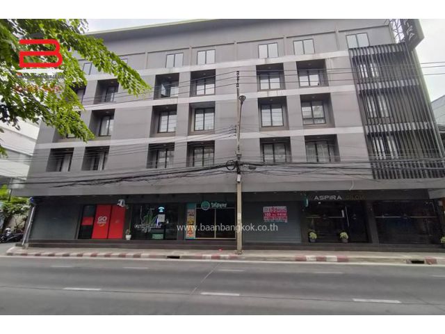 เซ้งกิจการ ร้านอาหารใต้สมุทร เนื้อที่ 100 ตรม. ถนนมเหสักข์ เขตบางรัก