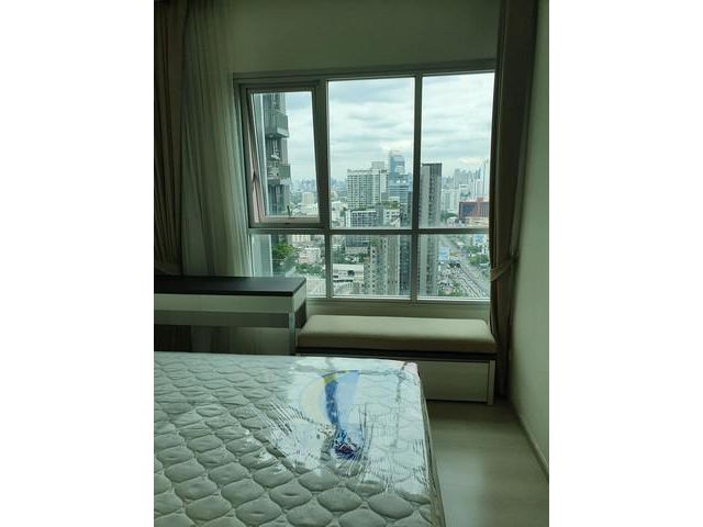 ให้เช่าคอนโด Life Ratchadapisek. 5min walk to MRT Huaikwang