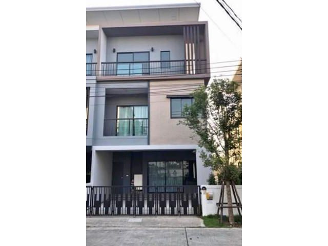 ให้เช่าทาวน์โฮม 3ชั้น หมู่บ้านธนาคลัสเตอร์ บางใหญ่ คลองถนน