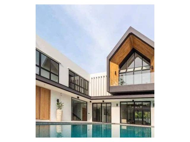 R7บ้านพร้อสระว่ายน้ำ หรูหรา ทันสมัยด้วยระบบสมาร์โฮมทั้งหลัง