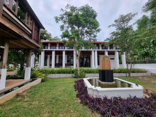 ขายกิจการรีสอร์ทติดแม่น้ำปิง  Contemporaryร่วมสมัย  เนื้อที่ 4 ไร่  ราคา 80ล้าน