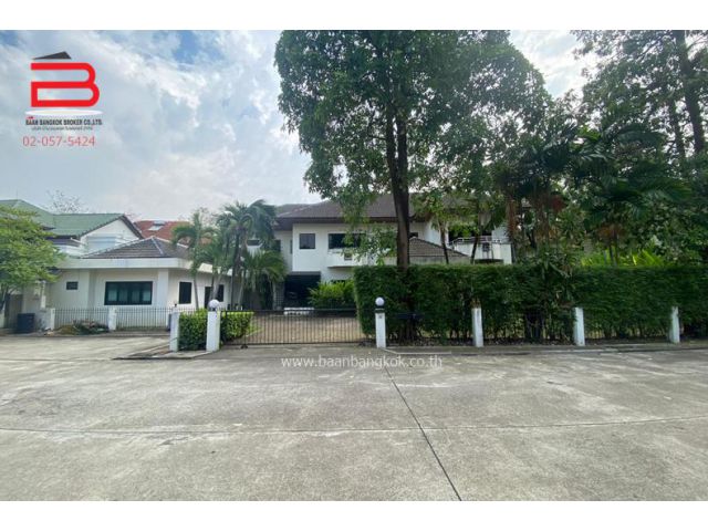 บ้านเดี่ยว นิชดาธานี นฐกรปาร์ค เนื้อที่ 182 ตรว. ถนนแจ้งวัฒนะ อ.ปากเกร็ด จ.นนทบุรี