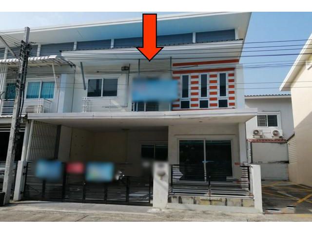 ขายทาวน์เฮ้าส์   หมู่บ้านลภาวัน 22  นนทบุรี