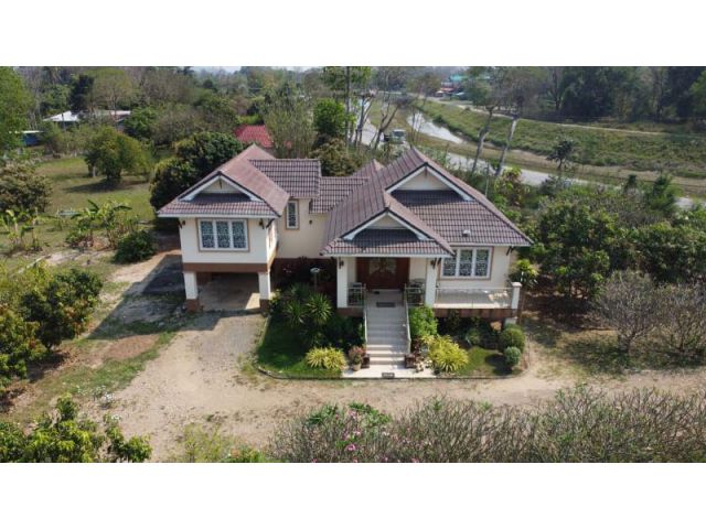 #ขายบ้านสวน ติดถนนคลองชลประทานแม่แตง เนื้อที่ 1-0-85 ไร่ ราคา 8.9ล้าน