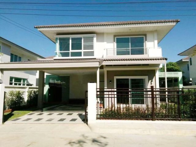 #ขาย/ให้เช่าบ้าน ในโครงการศุภาลัยโมด้า ราคาขาย 5.35 ล้านบาท (ฟรีโอน)