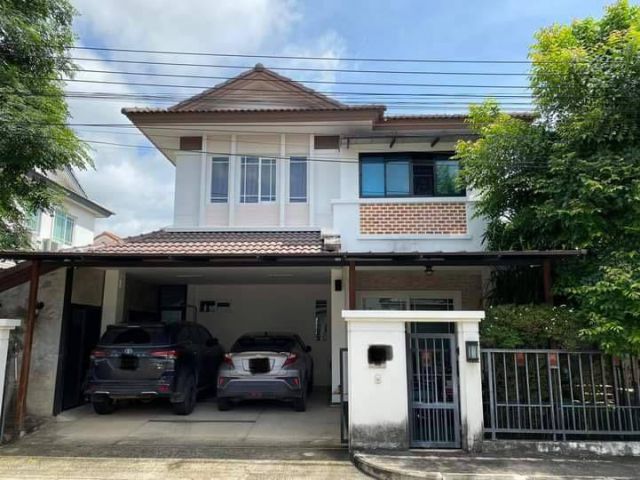 #ขายบ้านเมืองเชียงใหม่ โครงการหรู by Land & House เนื้อที่ 54 ตร.ว. ราคา 6.5 ล้าน ( โอนคนละครึ่ง )