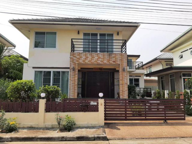 บ้านสวยแต่งหรู 3นอน3น้ำ52ตรว ในโครงการมีรปภ24ชม ใกล้ยูนิตี้15นาที