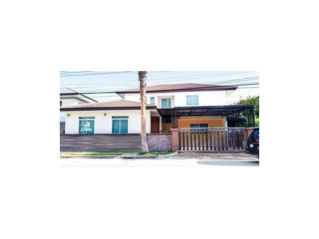 ให้เช่าบ้านเดี่ยว 2 ชั้น 70 ตร.วา เหมาะทำ HomeOffice โครงการ Casa Ville ถนนราษฎร์พัฒนา ซอสมิสทีน (ADT754)