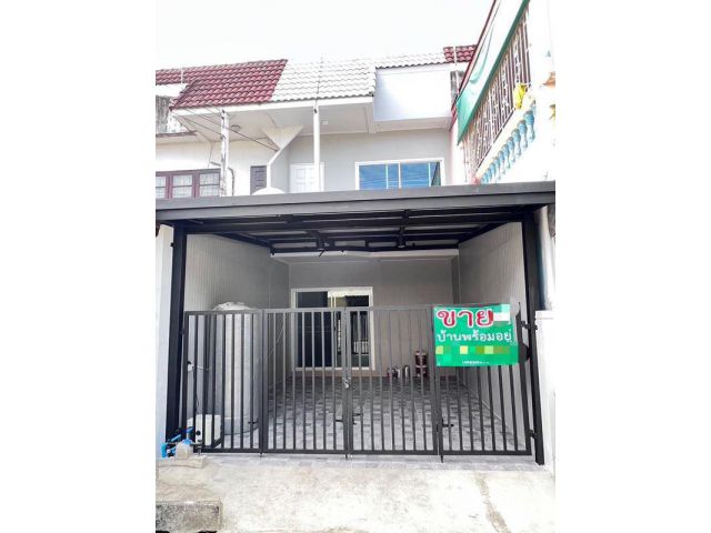 ขายทาวน์เฮ้าส์ หมู่บ้านร่มเย็น คลอง2 อำเภอลำลูกกา ปทุมธานี 16 ตร.ว. 2 ห้องนอน