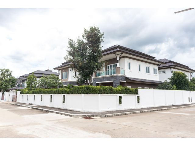 #ขายบ้านเดี่ยวในโครงการ Grand Tropicana ของแสนสราญ อ.หางดง ใกล้โรงเรียนนานาชาติลานนา และปัญญาเด่น