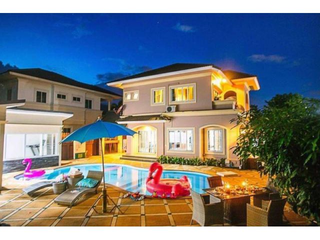 #ขายบ้านหรือให้เช่า อ.เมือง ใกล้ ม.เชียงใหม่ เนื้อที่ 140 ตร.ว. ราคา 12 ล้าน เฟอร์นิเจอร์พร้อมอยู่+สระว่ายน้ำ