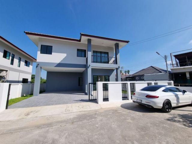 #ขายบ้านสร้างใหม่ ใกล้ถนนหลวงวงแหวนรอบ3 เนื้อที่ 65 ตร.ว. ราคา 4.45 ล้าน