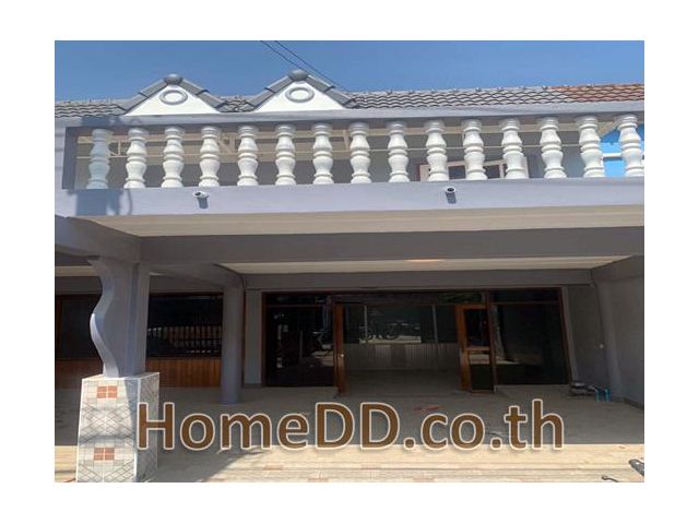 ขายถูก ทาวน์เฮ้าส์ 2 ชั้น 2 หลังติดกัน หมู่บ้านพรทิพย์ ลาดกระบัง บางเสาธง สมุทรปราการ T-6291