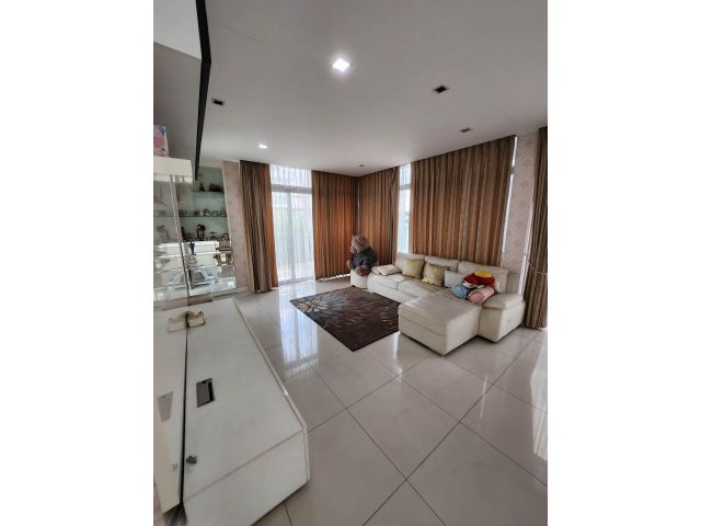 ให้เช่า grand i design วิภาวดี ติดถนนวิภาวดี ใกล้สนามบินดอนเมือง