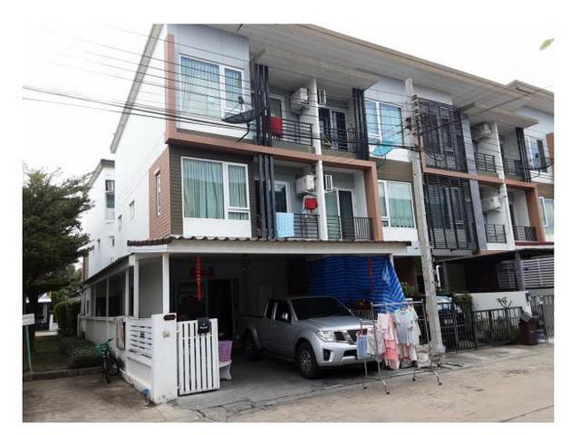 ขายทาวน์เฮ้าส์    หมู่บ้านเดอะทรัสต์ซิตี้ งามวงศ์วาน 25 นนทบุรี