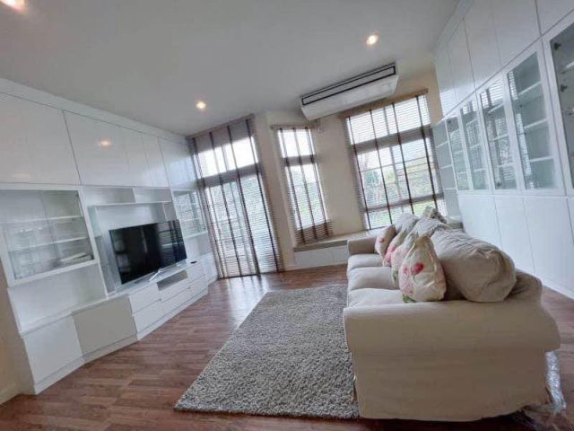 Townhome for rent in Plus City Park Sukhumvit 101/1 3 bedrooms 4 bathrooms 185 sqm. rental 45,000 bath/month