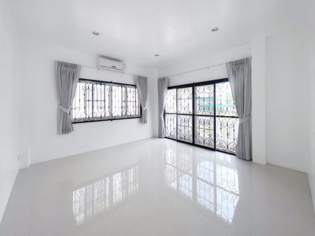 ขาย บ้านเดี่ยว Suanluang Ville 227 ตรม. 65.5 ตร.วา บ้านเปล่า สภาพเยี่ยม TVA