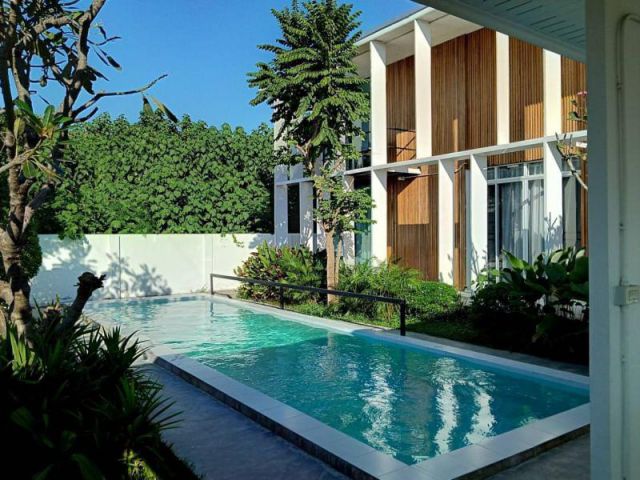 Beautiful resort-style house