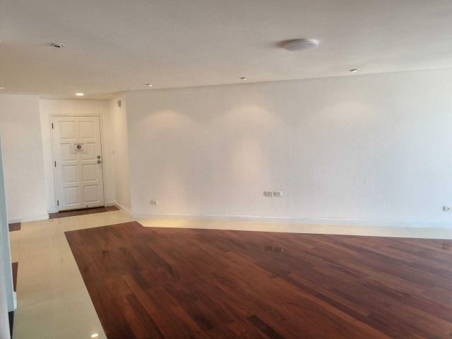 -ขาย- Bangkok Garden Condo (S05-0638)