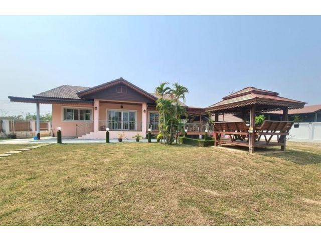 #ขายบ้านสันกำแพง ในโครงการสีวลีวิลเลจ1 เข้าซอยร้านอาหารเฮือนใจ๋ยอง เนื้อที่ 300 ตร.ว